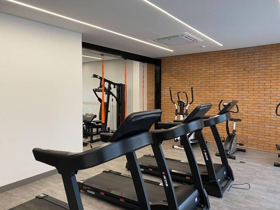 Apartamento Apt. Inteiro Recem-reformado - Jabaquara *