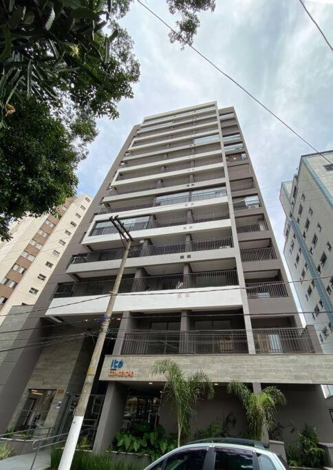 Apt. Inteiro Recem-reformado - Jabaquara * São Paulo