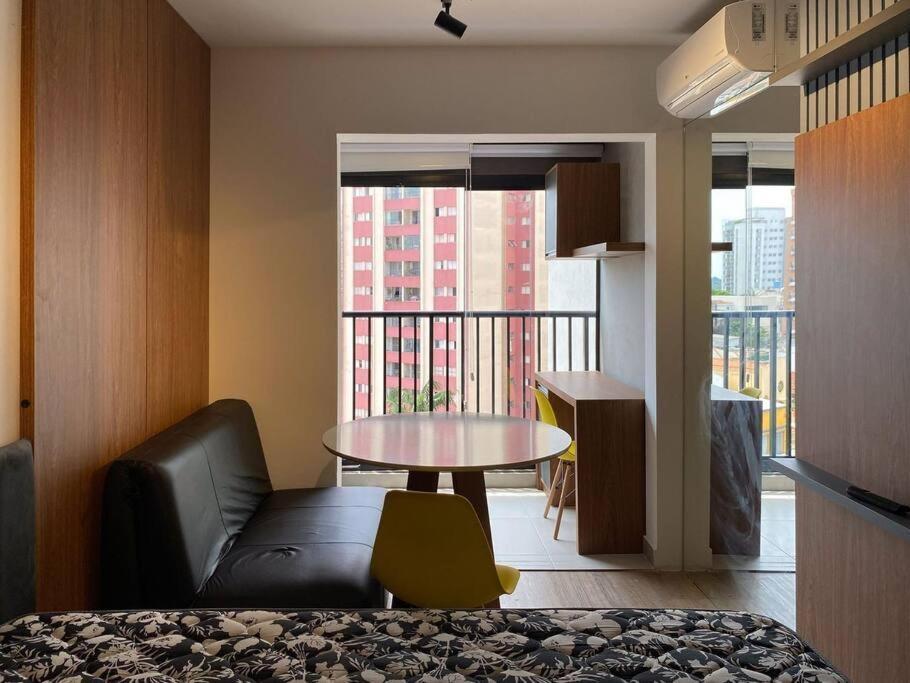 Apt. Inteiro Recem-reformado - Jabaquara * São Paulo